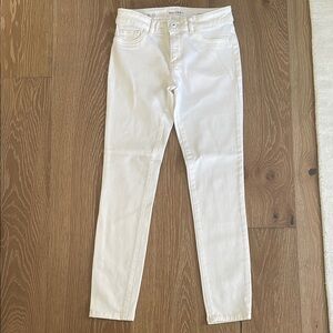 DL1961 Margaux Skinny Jean in Porcelain White Size 25